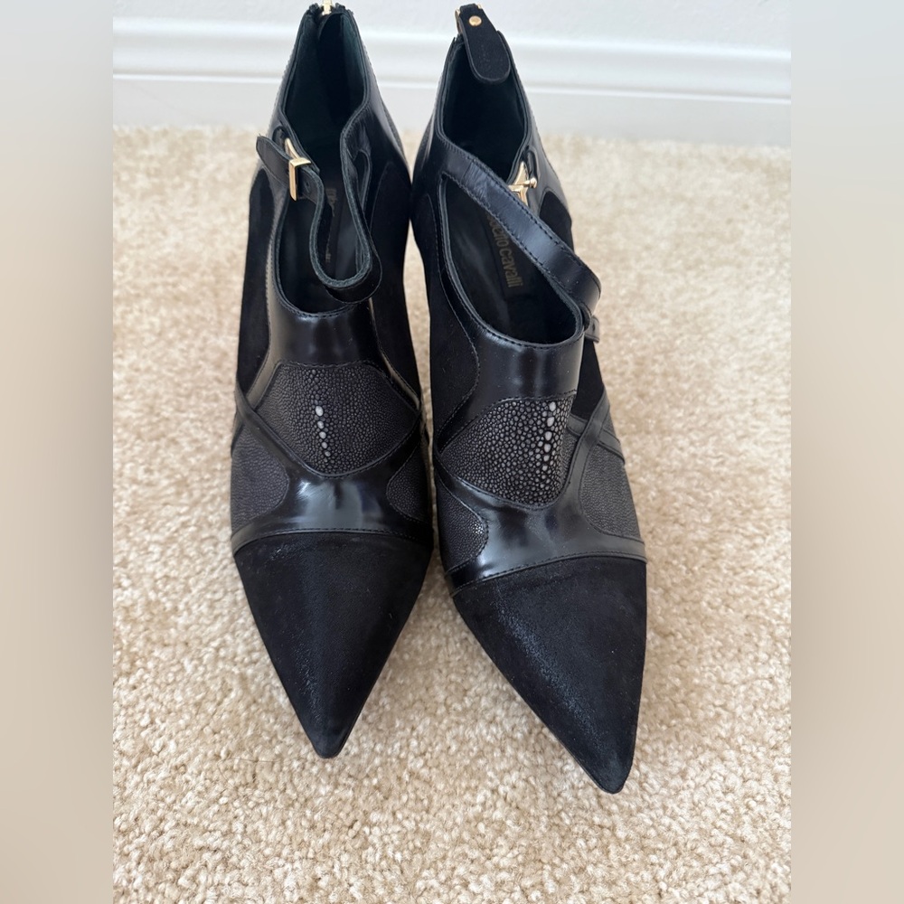 Roberto Cavalli Black Heeled Shoes